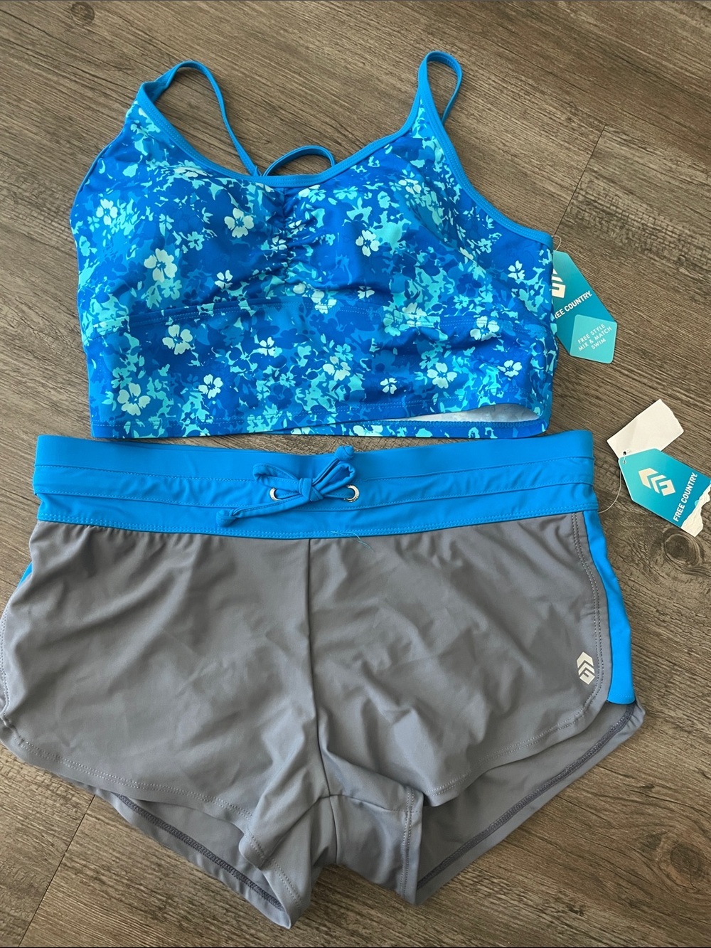 Free Country NWT Blue Floral Longline Bikini Top & Swim Shorts Set Women’s Large